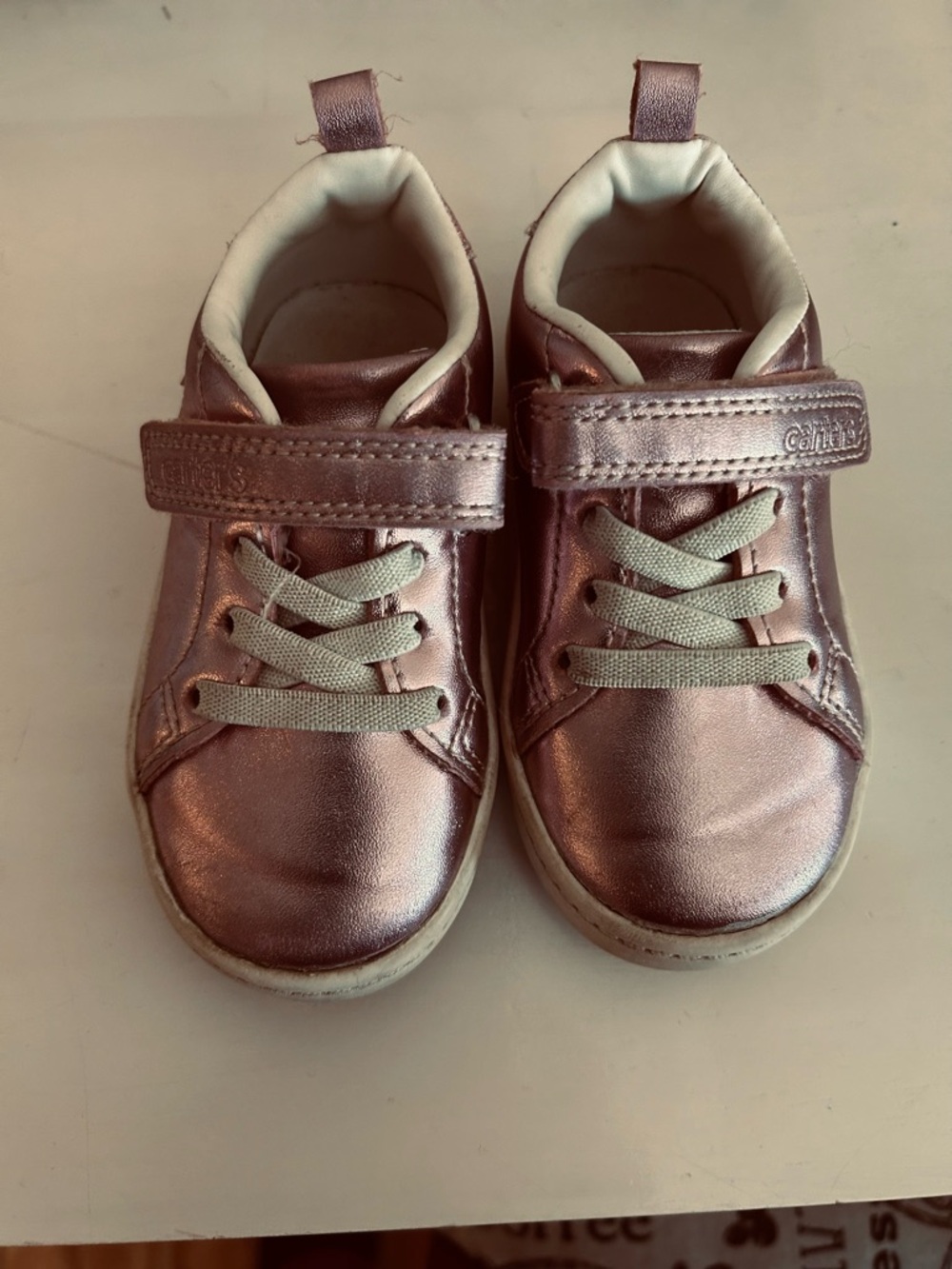 Carter’s kids sneakers size 6